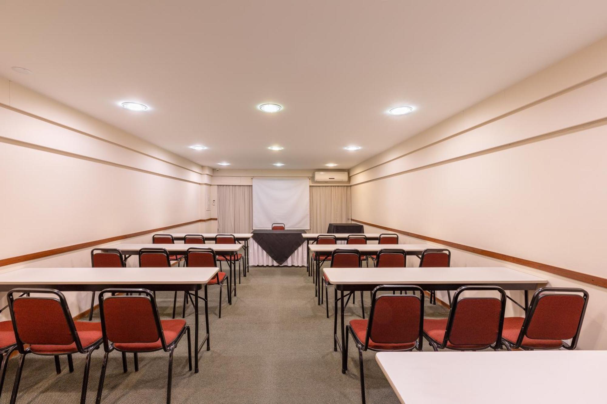 Hotel Crystal Londrina Esterno foto