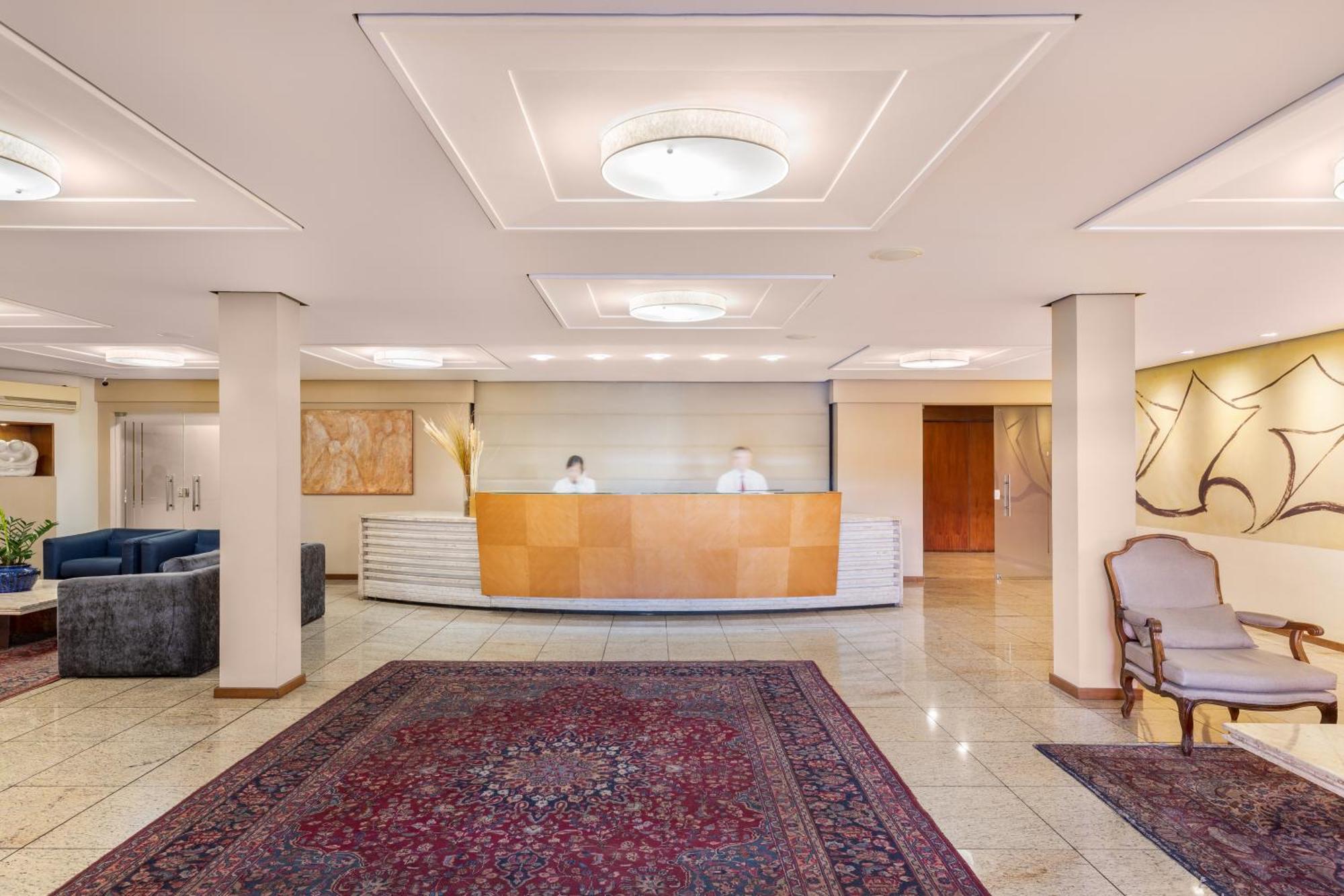 Hotel Crystal Londrina Esterno foto